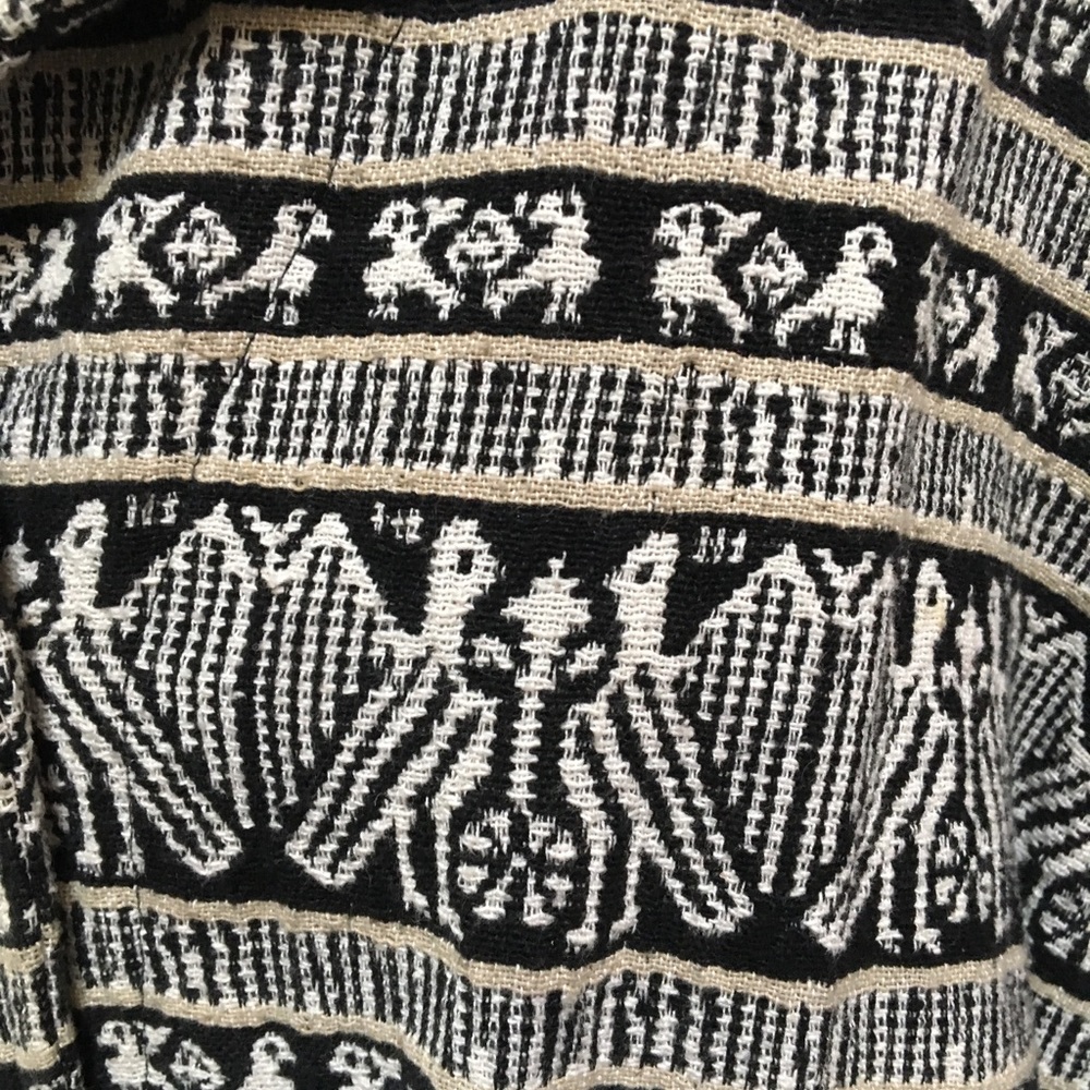 Fun ethnic print jacket! - Picture 7 of 8